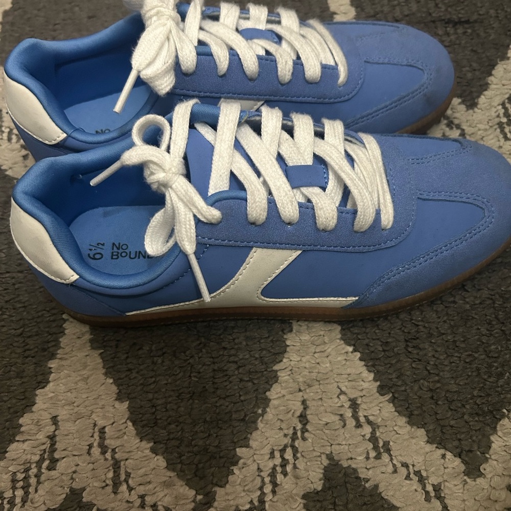 No Boundaries Blue and White Athletic Shoes